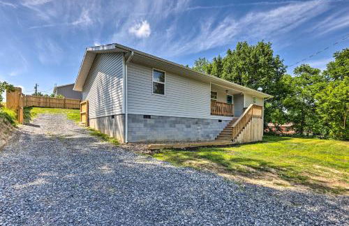 Pet-Friendly Digs with Fire Pit and Large Yard! - Foto 26