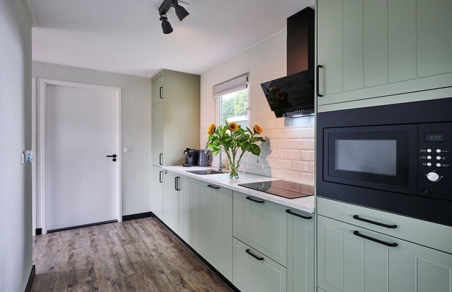 Stay at This Beautiful Accommodation in De Kiel - Photo 6