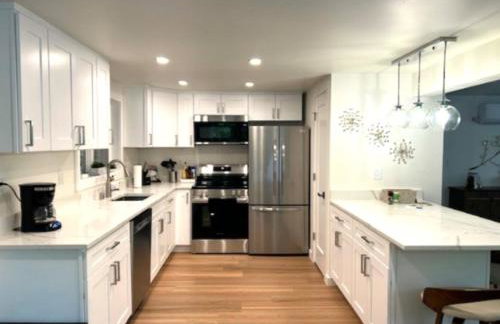 Creekside family house w yoga deck - Foto 27