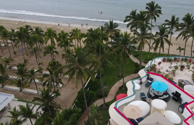 Ocean Front Penthouse Pool Sleeps 8 People - Foto 30