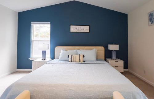 Entire home in RTP near Duke with fenced backyard - Foto 11