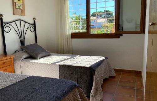 Villa Montserrat 3, Terrace & Pool - Foto 31