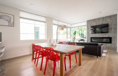 Stylish Urban Retreat w Rooftop Deck - Foto 30