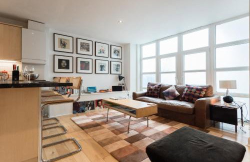 Central Home with Parking near Waterloo & St Thomas & Big Ben & Parliament - Foto 2