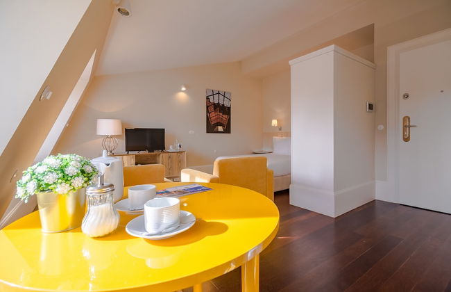 YOUROPO - Market - Foto 61