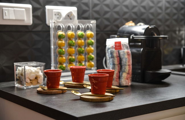 The Majestic Garden Suite - Photo 40