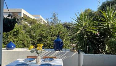 Grand studio avec terrasse ensoleillée 15 min plage - Foto 2