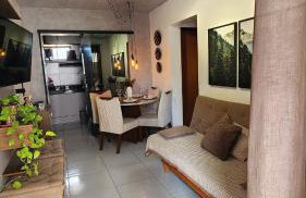 Apartamento com dois quartos a 300m da praia - Foto 1