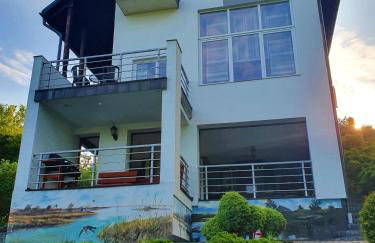 Dom nad Jeziorem Rożnowskim - Foto 2