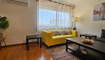 Modern 3 Bed Flat - Beaches, Expo & City Fun - Your Gateway to Lisbon - Foto 3