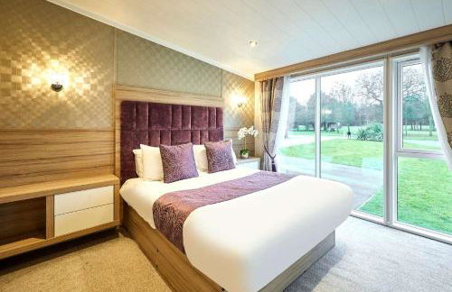 Enzo's Lodge with Hot Tub - Foto 3