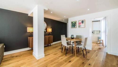 7 Borough Apartments - Spacious 2-Bed, 2-Bath in Prime Location - Foto 2