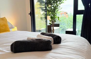 West London Residences - Private Terrace - Opposite Piccadilly Line 20min SOHO Oxford Street - Photo 24