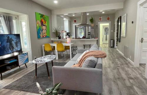 Artists Bungalow ARCADE King Beds near the beat - Foto 14