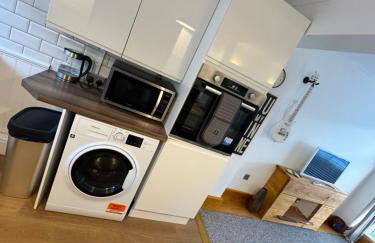 Harbour Edge - Photo 2