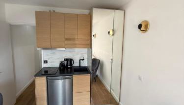 Appartement cosy à Paris en métro -balcon & wifi - Foto 2