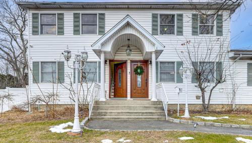 Shop, Hike, Golf and Swim Inviting Deer Park Escape - Foto 1