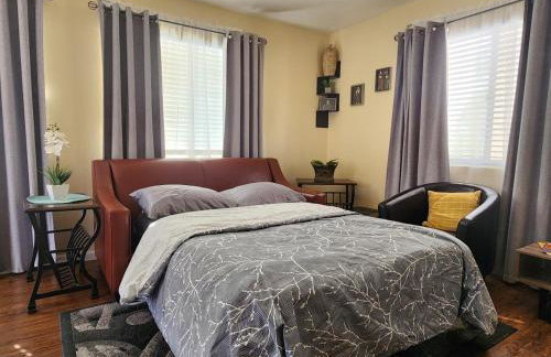 Charming 1-bed apt, cook-ready kitchen, laundry, 5-8 mins to U of A and Downtown - Foto 3