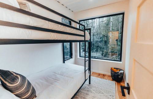 Pacific Bin - Hot Tub, Secluded Forest Getaway - Foto 25