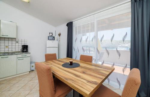 Apartments By the sea in Lopar - Photo 60