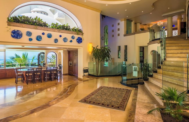 Beach Frontage Armonia Villa With Stunning Views - Foto 3