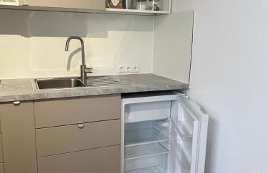 MEGHA Living - 2 Zimmer Appartments mit Küche - Zentral - Foto 52