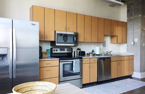 City Loft w/ View of Gay St - Foto 2