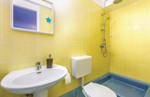 Beautiful Home In Krasica With Wifi - Foto 32