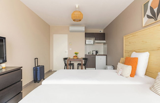 Appart'City Confort Toulouse Aéroport Cornebarrieu - Foto 13