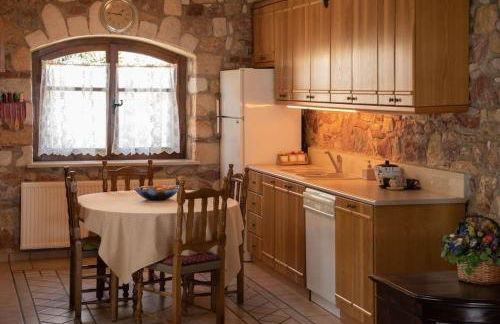 Nerotrivia stone house - Foto 31