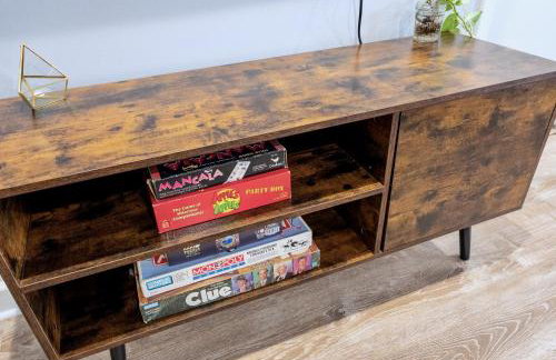 Stylish & Bright Gem Overlooks Lovely Park with Great Amenities - Foto 7