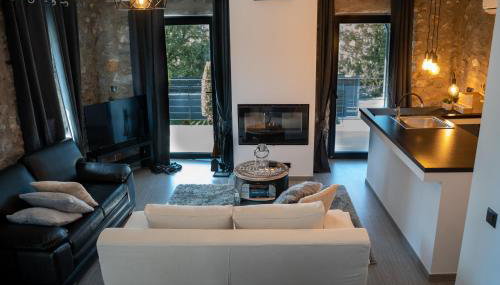 Triantos Guesthome Studio - Photo 4