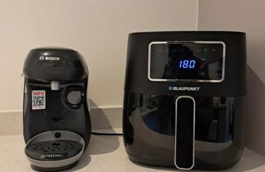 Lets Stay SA Manchester I 2Bed 2Bath l Waterfront l Private Balcony I Relaxing Retreat I Great Location - Foto 39