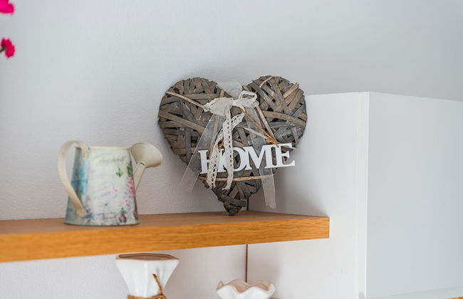 Wave Seaside Apartment - Photo 26