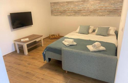 Stone House Kostela - Photo 9