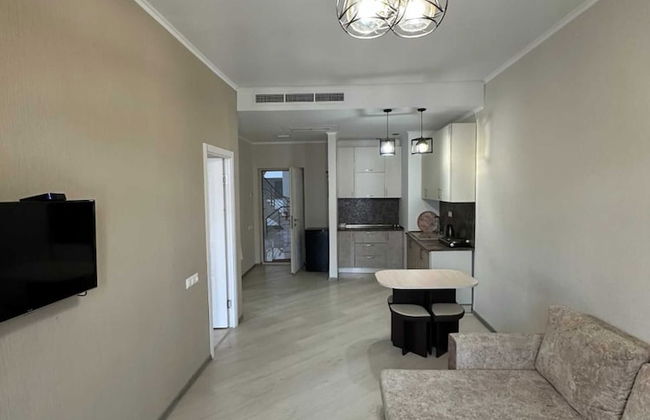 Spacious 1BR Pool & Sauna - Photo 4