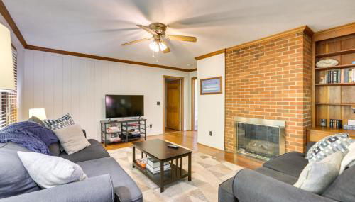 1 Mi to Friendly Center Greensboro Family Home - Foto 3