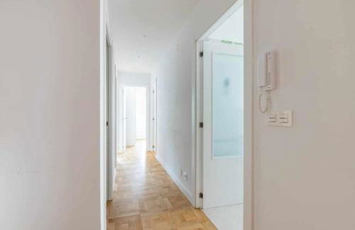 New Amara Suite Friends & Families Parking - Foto 11