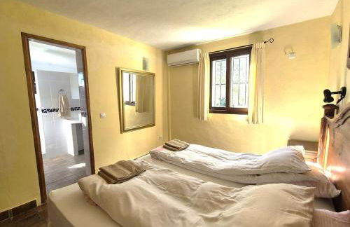 Agro tourism house GAUGUIN with pool Finca el Moralejo TOLOX - Foto 56