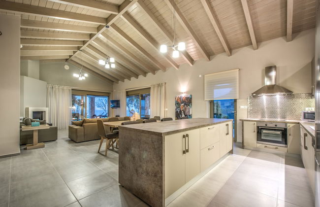 Artina Luxury Villa - Photo 11