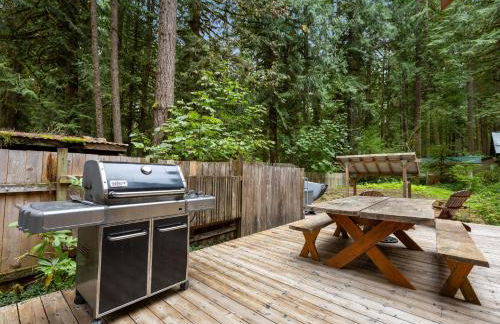 Whispering Pines - Cabin w hot tub - Foto 22