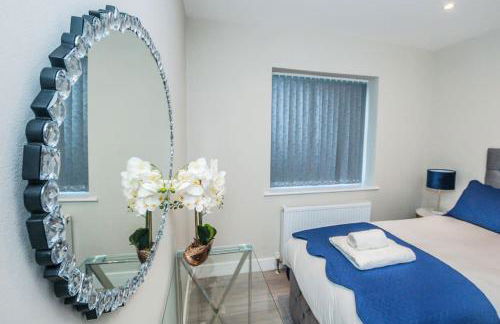 Langston House: 2 Bed, 2 Bath Luxury Apartment - Foto 19