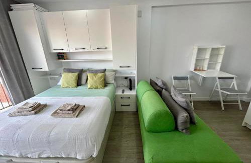 Estudio primer line playa Fuengirola 3 people - Photo 9