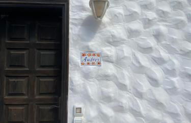 Tiki Apartment Audrey - Photo 9