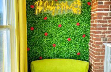 Brand new! Walk to all + 12 mins to Derby! - Foto 5