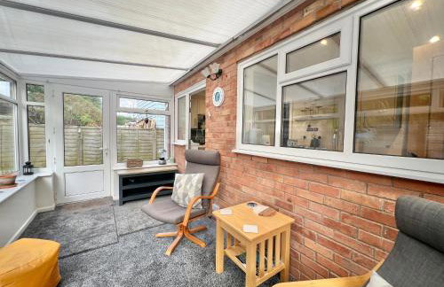 4 Bed Retreat with Balcony & Estuary views - Photo 30