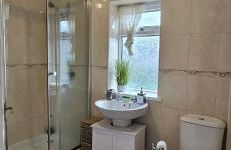 OG Stays IV- Free Parking, Free Wifi, Near Nissan & Stadium - Foto 18