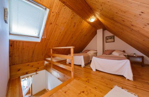 Beautiful cottage with heated pool for 22 ppl - Foto 21