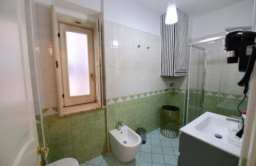 Home & Corso Elegant City Stay Avellino -Casa Vacanza con Terrazza Privata - Foto 16