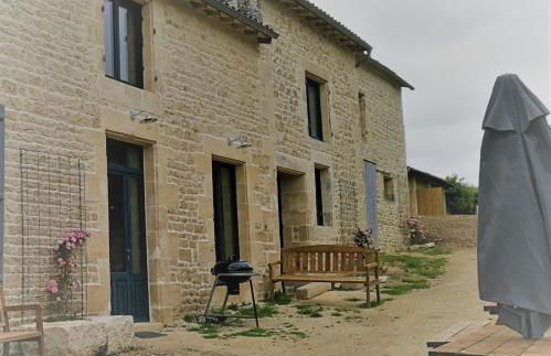 Château des Loups - Les Cèdres Bleus - Foto 1